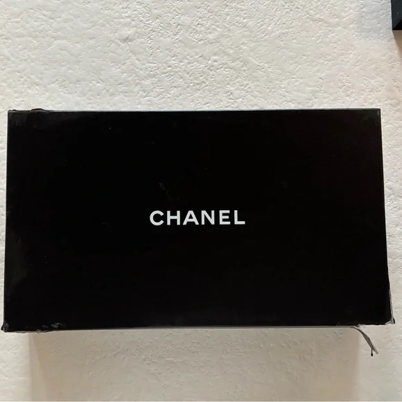 CHANEL BNIB AW 2018 Interlocking CC Logo thigh-high boots - Picture 15 of 16